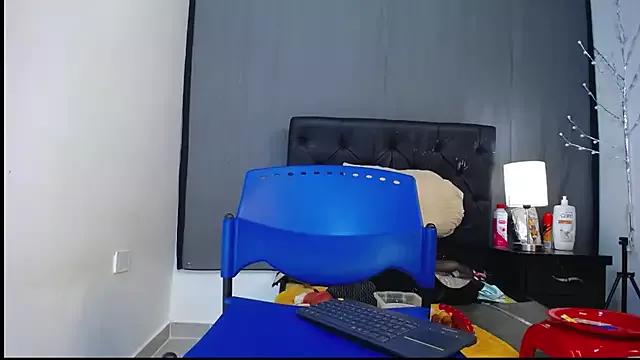 Katty_dirty31 on StripChat 
