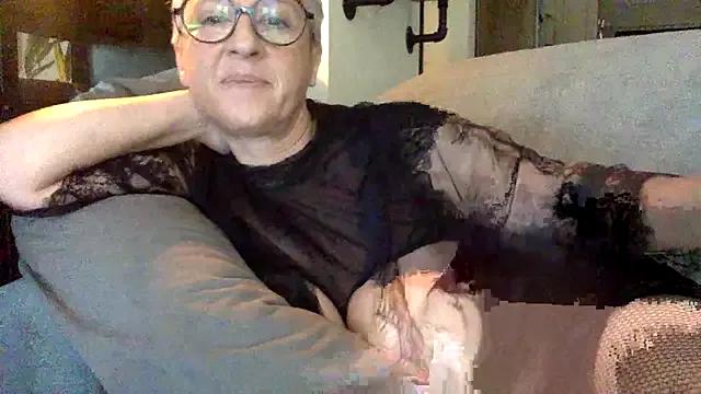 StripChat Kbimpakt is Freechat Kbimpakt — 4 doigts et vido pour dernier tipper