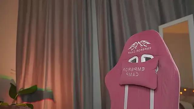 Freechat Kim_Oberlin_ on StripChat