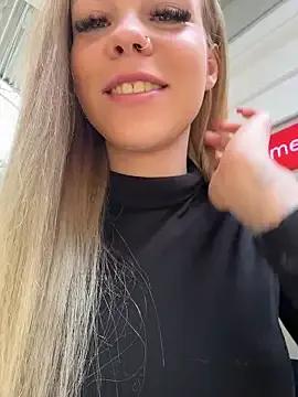 StripChat KittyMissyX is Group KittyMissyX — squirting in the toilet