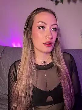 Lally_Valencia__ on StripChat 