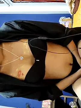LARAfun — Private on StripChat