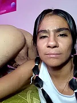Leslly_ on StripChat 