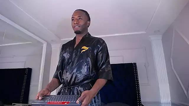lil_dollar on StripChat 