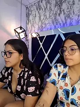 Lilith_and_Khloe on StripChat 