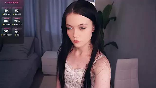 LinnHawks on StripChat 