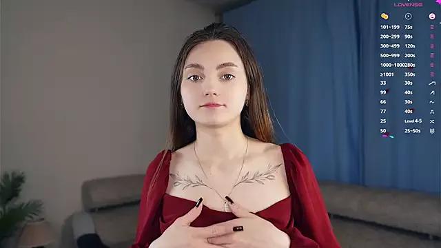 Freechat LoraDavi on StripChat