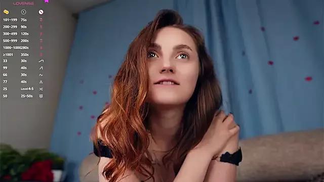 Freechat LoraDavi on StripChat