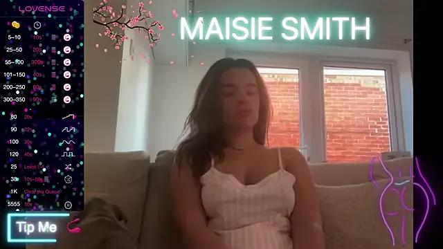 Freechat maisiesmithx on StripChat