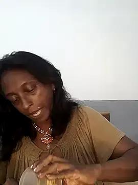 mamakarma1403 on StripChat 