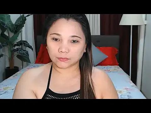 MarielRose143 — make me wet and squirt dear darling!!!