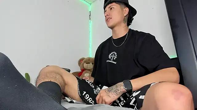 Mateo_Escobar — cum show