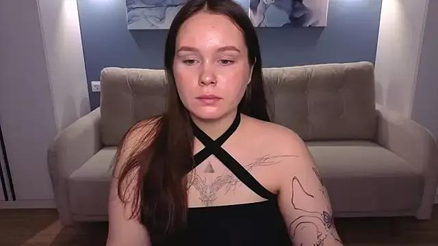 miki_miki_cutie_ on StripChat 