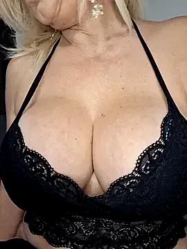 milfevapeccato — SALIVARY BLOWJOB/MAMADA SALIVOSA