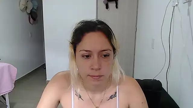 MommyMiaWs — Freechat on StripChat