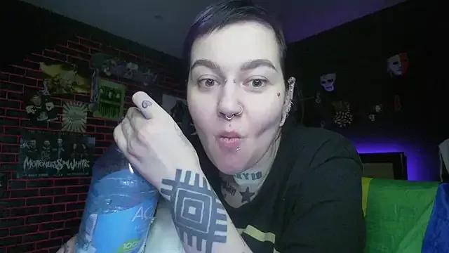MoorderxDoll on StripChat 