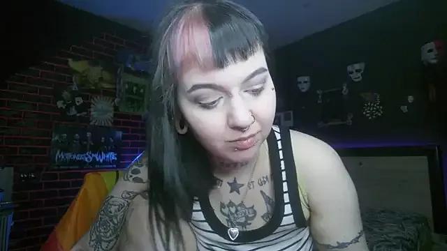 MoorderxDoll on StripChat 