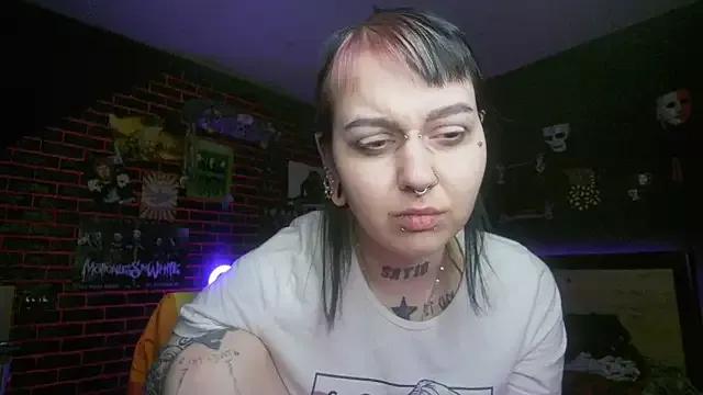 MoorderxDoll on StripChat 