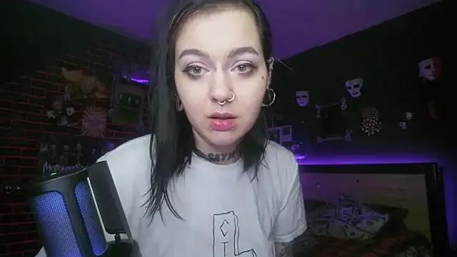 MoorderxDoll on StripChat