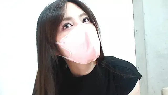 Group NANA_7 on StripChat