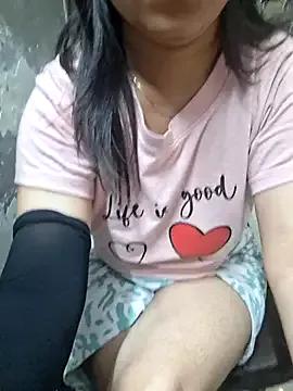 Freechat Official_queen on StripChat