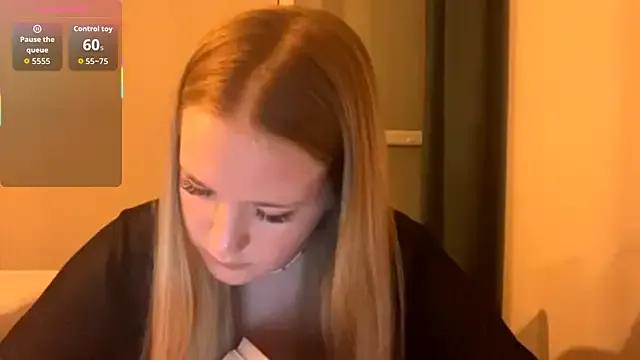 StripChat PandaFluff is Private PandaFluff — Doggy