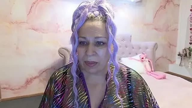 Penelope_Pinky on StripChat 