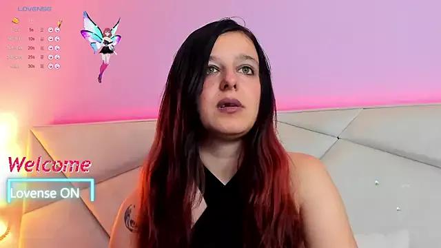 PennyDolce on StripChat 