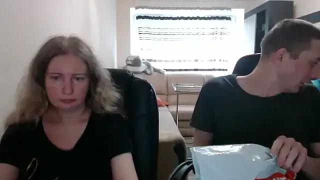 PeterAndJen on StripChat 