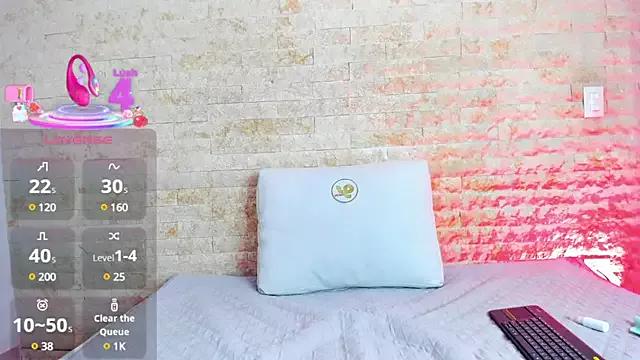 Freechat pocahontas_pow on StripChat