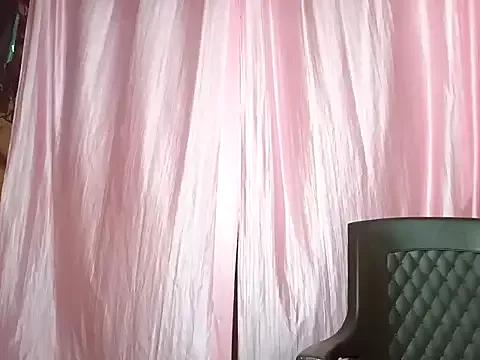 poojaxxx65 on StripChat 