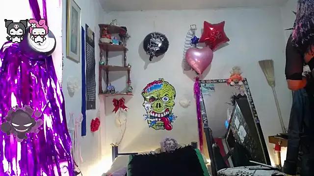 purplekattlyn on StripChat 