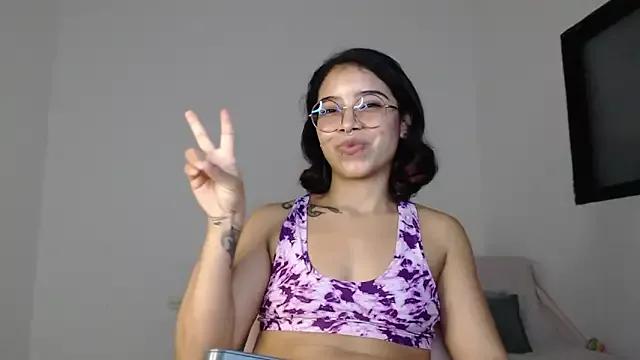 Freechat Putaku_San on StripChat