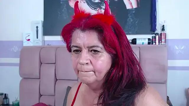 RoxetteMature — doggy style show out panties