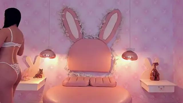 Saraa_Skinny on StripChat 