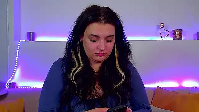SaraOswald on StripChat 