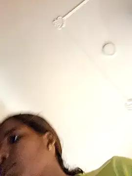 Selena_18x on StripChat 
