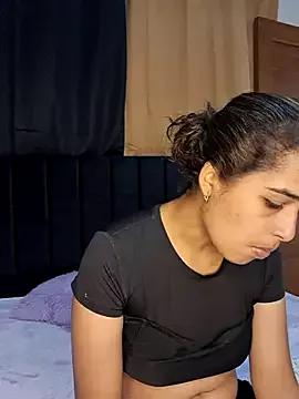 Selena_18x on StripChat 