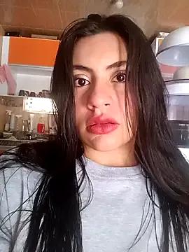 squirt_shantall — RED ASS MORE TWERK