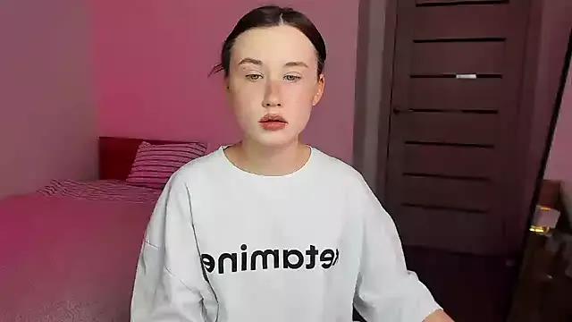 Stella_Sunny — make the baby happy