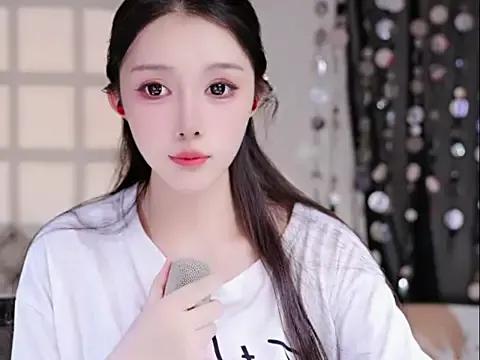 Summer-Momo on StripChat 