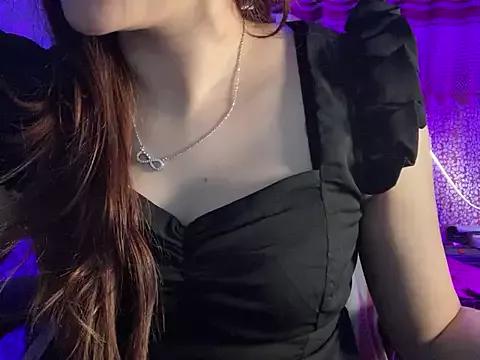 Sweet__queen2 on StripChat 