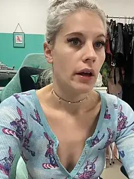 StripChat TheRealJessyLey is Freechat TheRealJessyLey — Pussy flash 5min