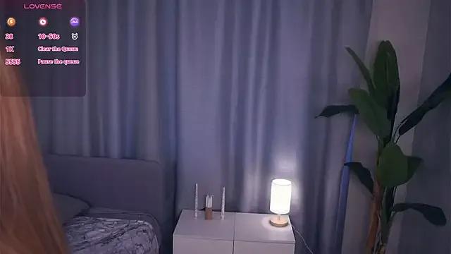 VeronaBench — Teasing with every lick