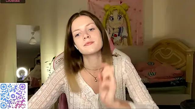 StripChat VibeQueenLucy is Freechat VibeQueenLucy — Tease my short and show panties