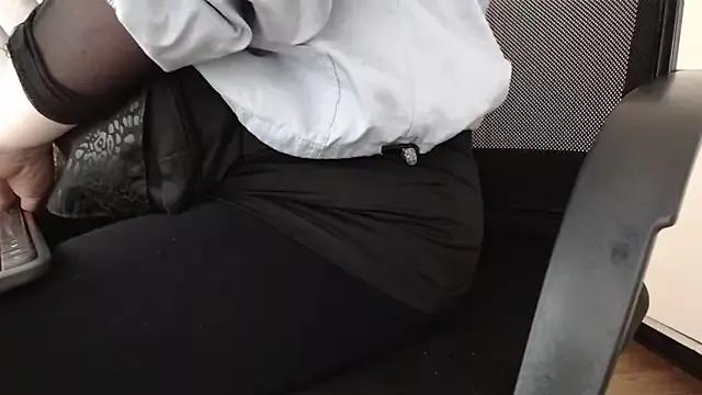 ViioletaMora on StripChat 