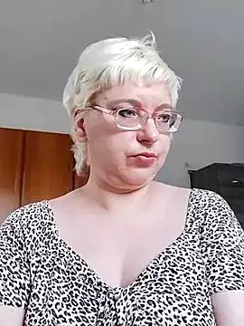 Freechat VikaKing on StripChat