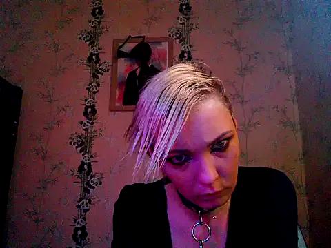 WildMissNiks — fisting