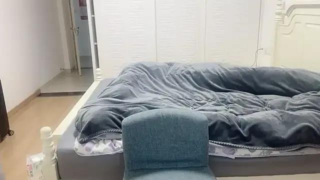 xlong00099 — Freechat on StripChat