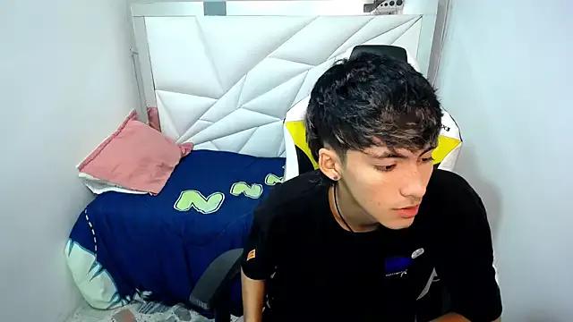 yiisu_ on StripChat 